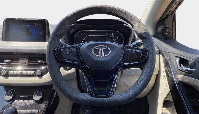 2021 Tata NEXON XZA PLUS DIESEL, Diesel, Automatic, 37,951 km, Steering Wheel Close Up