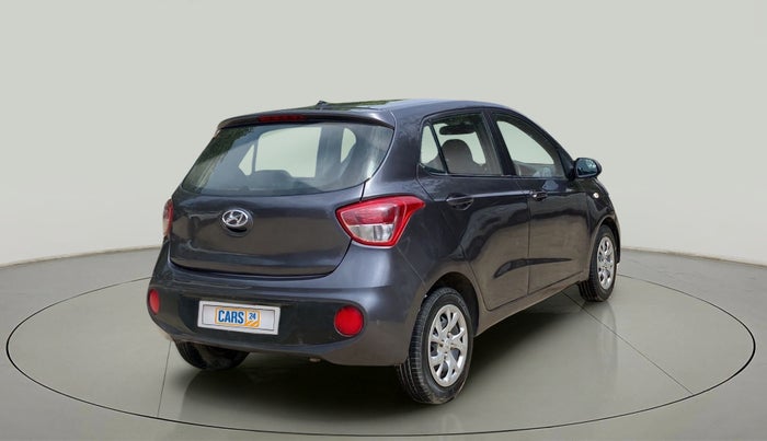 2017 Hyundai Grand i10 MAGNA 1.2 KAPPA VTVT, Petrol, Manual, 49,400 km, Right Back Diagonal