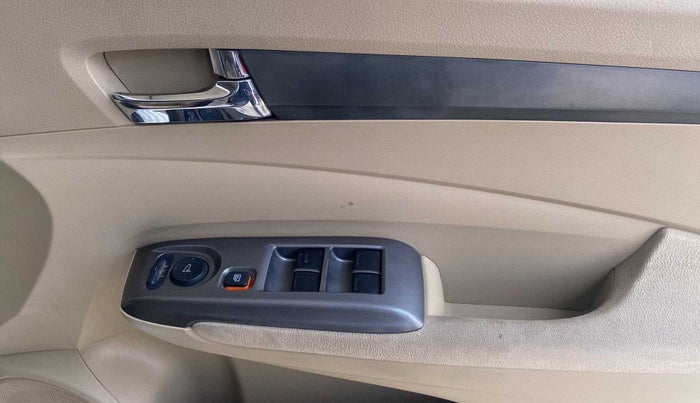 2012 Honda City 1.5L I-VTEC V MT, Petrol, Manual, 71,465 km, Driver Side Door Panels Control