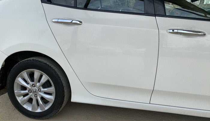2012 Honda City 1.5L I-VTEC V MT, Petrol, Manual, 71,465 km, Right rear door - Minor scratches