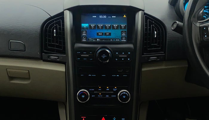 2015 Mahindra XUV500 W10, Diesel, Manual, 1,00,282 km, Air Conditioner