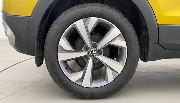 2022 Volkswagen TAIGUN TOPLINE 1.0 TSI MT, Petrol, Manual, 13,019 km, Right Rear Wheel