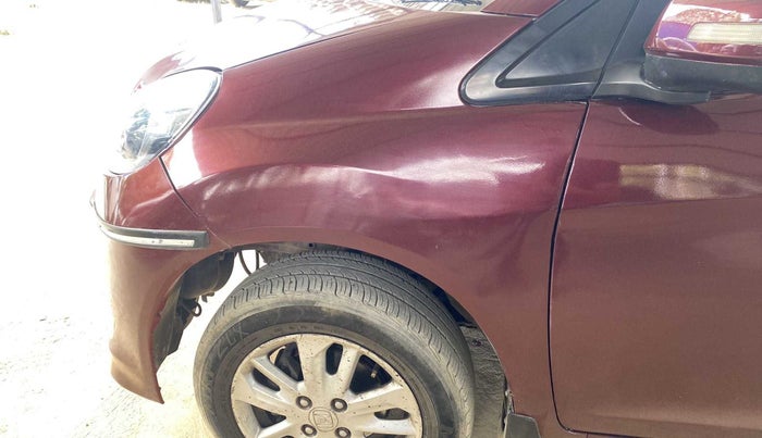 2014 Honda Amaze 1.5L I-DTEC VX, Diesel, Manual, 84,582 km, Left fender - Paint has minor damage