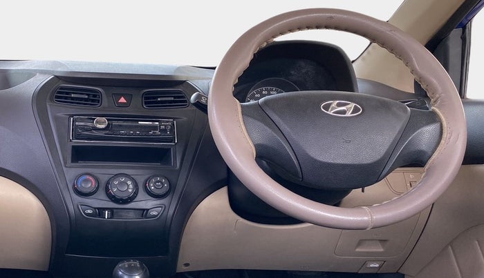 2012 Hyundai Eon D-LITE+, Petrol, Manual, 53,083 km, Steering Wheel Close Up