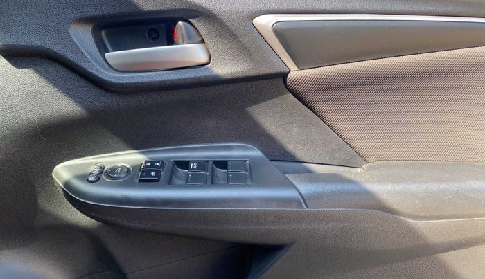 2020 Honda WR-V 1.2L I-VTEC VX MT, Petrol, Manual, 46,690 km, Driver Side Door Panels Control