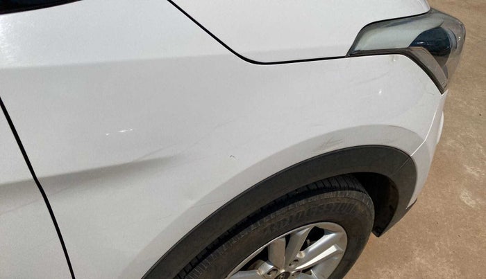 2017 Hyundai Creta SX PLUS 1.6 PETROL, Petrol, Manual, 68,342 km, Right fender - Minor scratches