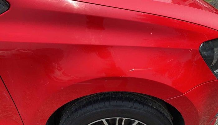2017 Volkswagen Polo HIGHLINE1.2L, Petrol, Manual, 63,196 km, Right fender - Slightly dented