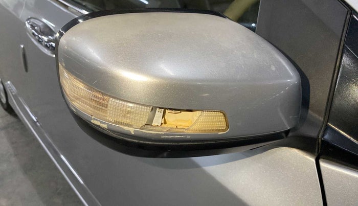 2012 Honda City 1.5L I-VTEC V MT, Petrol, Manual, 60,111 km, Right rear-view mirror - Cover has minor damage