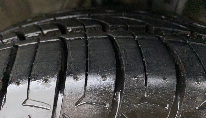 2015 Honda City 1.5L I-VTEC V MT, Petrol, Manual, 56,554 km, Right Front Tyre Tread