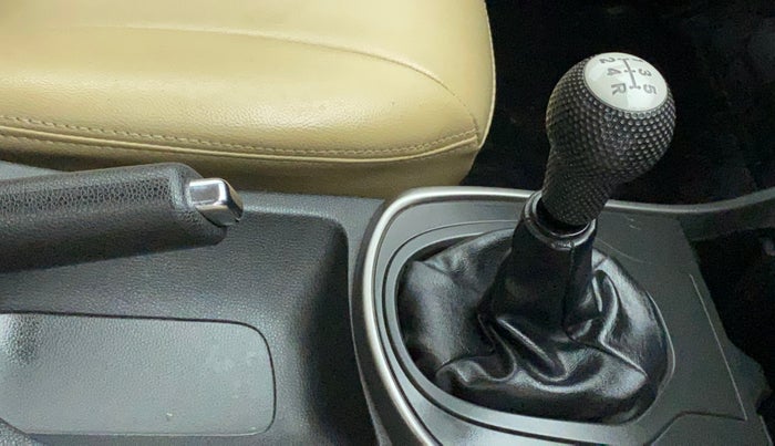 2015 Honda City 1.5L I-VTEC V MT, Petrol, Manual, 56,554 km, Gear Lever
