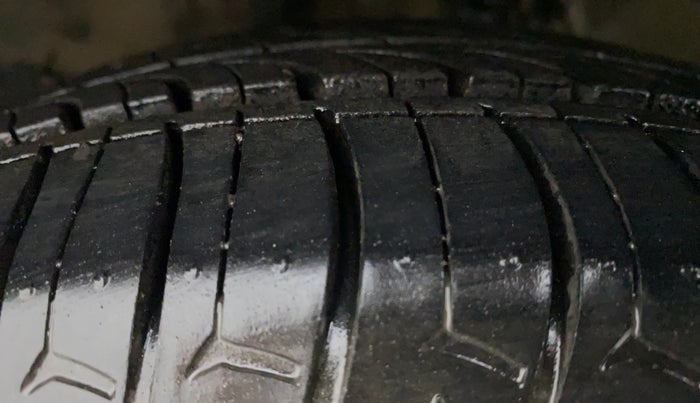 2015 Honda City 1.5L I-VTEC V MT, Petrol, Manual, 56,554 km, Left Front Tyre Tread