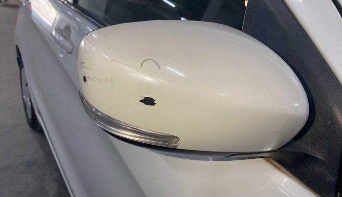 2016 Maruti Celerio ZXI AMT, Petrol, Automatic, 36,210 km, Right rear-view mirror - Minor scratches