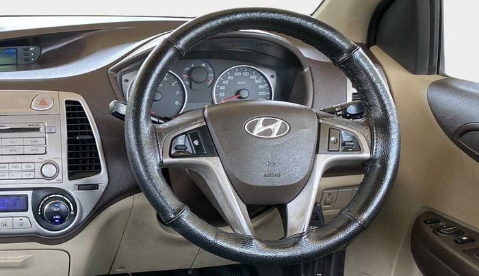 2011 Hyundai i20 SPORTZ 1.2, Petrol, Manual, 74,810 km, Steering Wheel Close Up