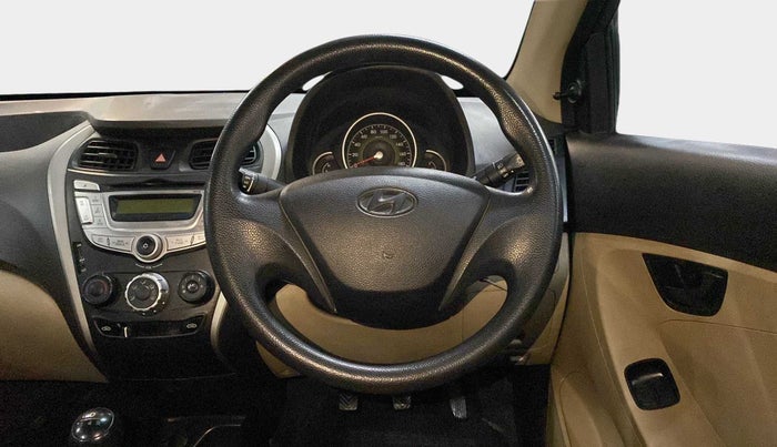 2013 Hyundai Eon MAGNA +, Petrol, Manual, 52,586 km, Steering Wheel Close Up