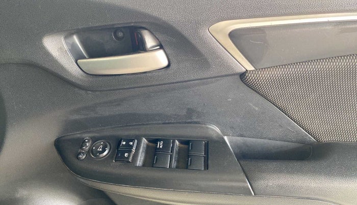 2018 Honda WR-V 1.2L I-VTEC VX MT, Petrol, Manual, 28,488 km, Driver Side Door Panels Control