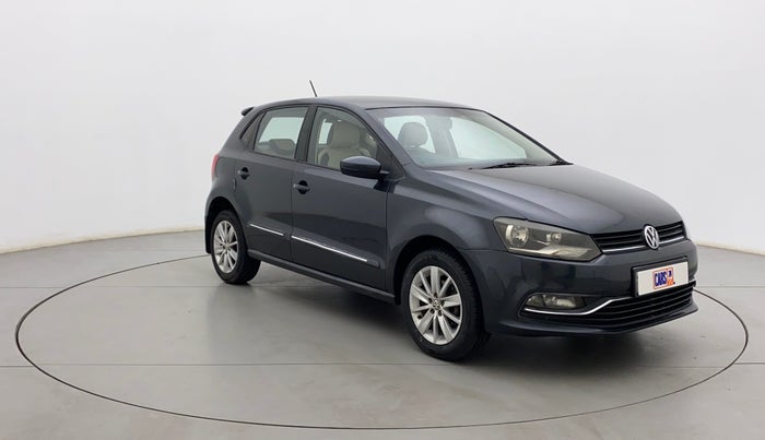 2017 Volkswagen Polo HIGHLINE1.2L, Petrol, Manual, 50,296 km, Right Front Diagonal