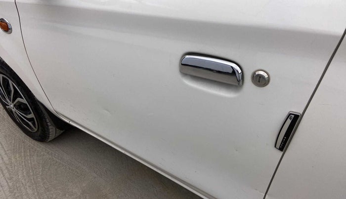 2018 Maruti Alto K10 VXI, Petrol, Manual, 32,730 km, Front passenger door - Minor scratches