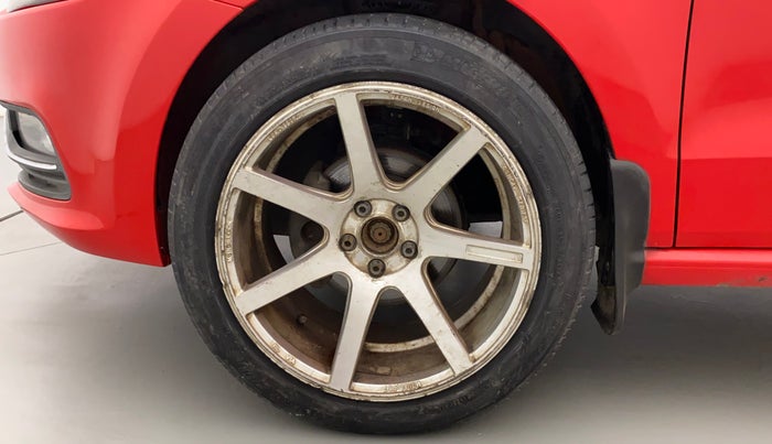 2017 Volkswagen Polo HIGHLINE PLUS 1.2(16 ALLOY, Petrol, Manual, 57,762 km, Left Front Wheel