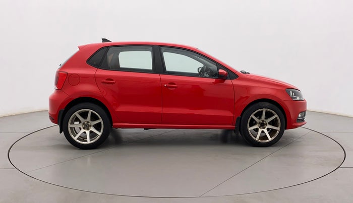 2017 Volkswagen Polo HIGHLINE PLUS 1.2(16 ALLOY, Petrol, Manual, 57,762 km, Right Side View