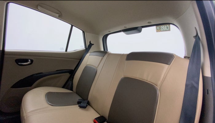 2013 Hyundai i10 MAGNA 1.2, Petrol, Manual, 42,276 km, Right Side Rear Door Cabin