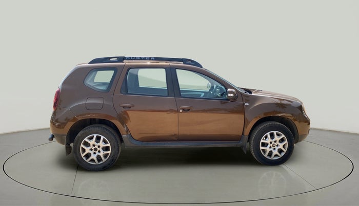 2016 Renault Duster RXL 1.6 PETROL, Petrol, Manual, 58,909 km, Right Side View