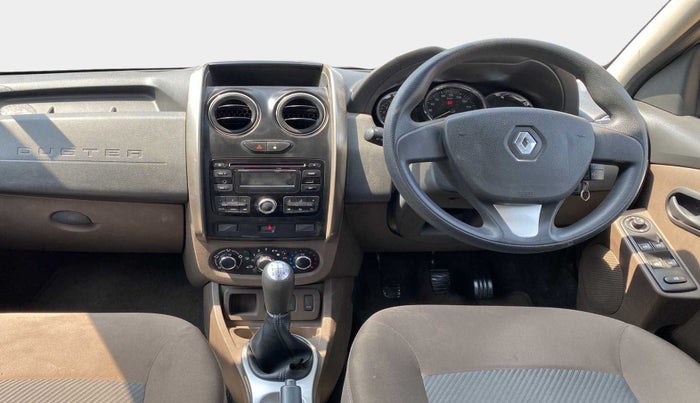 2016 Renault Duster RXL 1.6 PETROL, Petrol, Manual, 58,909 km, Steering Wheel Close Up
