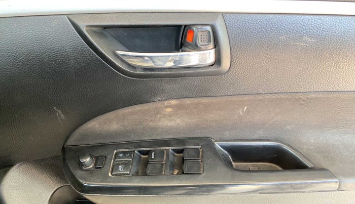 2015 Maruti Swift VDI, Diesel, Manual, 66,044 km, Driver Side Door Panels Control