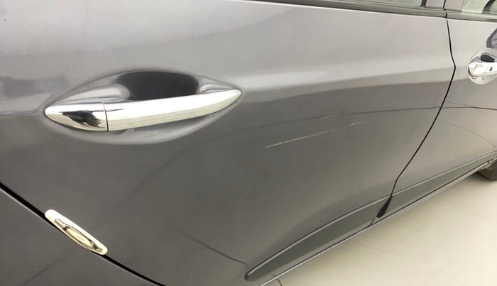2018 Hyundai Grand i10 ASTA 1.2 KAPPA VTVT, Petrol, Manual, 38,913 km, Right rear door - Paint has faded