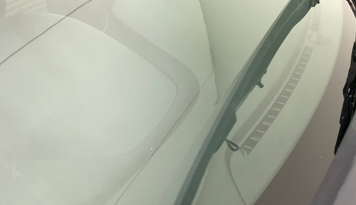 2018 Hyundai Grand i10 ASTA 1.2 KAPPA VTVT, Petrol, Manual, 38,913 km, Front windshield - Minor spot on windshield