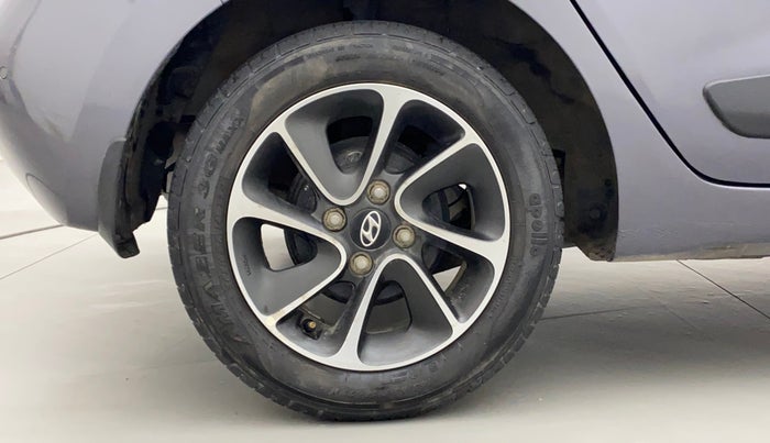 2018 Hyundai Grand i10 ASTA 1.2 KAPPA VTVT, Petrol, Manual, 38,913 km, Right Rear Wheel