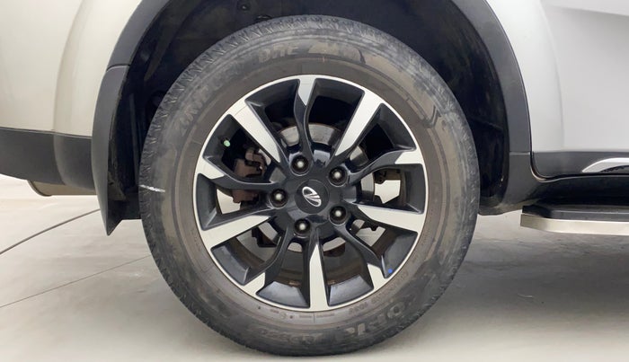 2019 Mahindra XUV500 W11, Diesel, Manual, 41,795 km, Right Rear Wheel