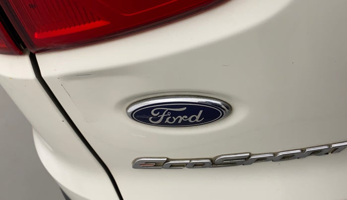 2017 Ford Ecosport TITANIUM 1.5L PETROL, Petrol, Manual, 94,399 km, Dicky (Boot door) - Slightly dented