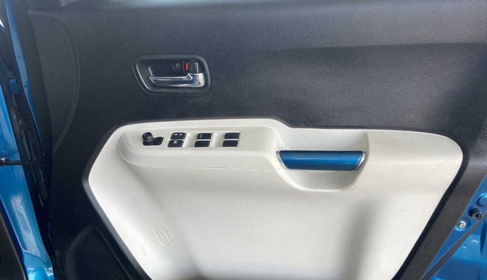 2017 Maruti IGNIS ALPHA 1.2, Petrol, Manual, 89,618 km, Driver Side Door Panels Control