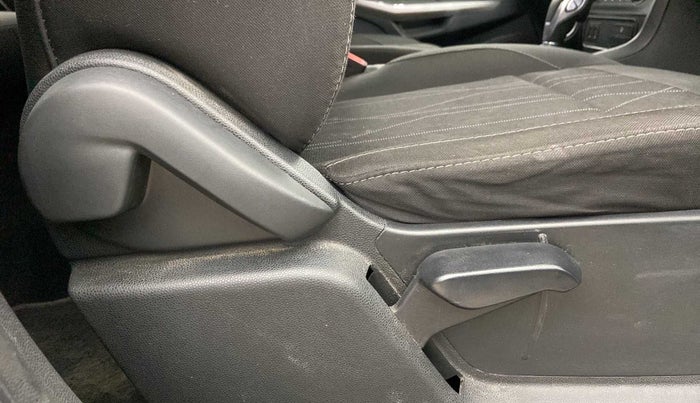 2018 Ford Ecosport TREND + 1.5L PETROL AT, Petrol, Automatic, 59,781 km, Driver Side Adjustment Panel
