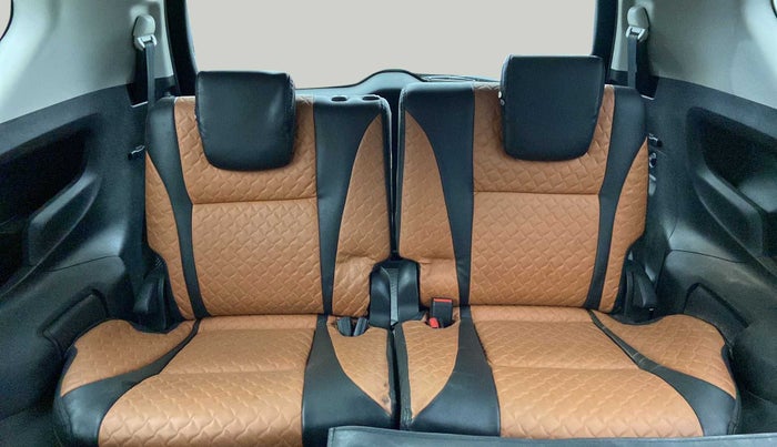 2019 Toyota Innova Crysta 2.4 GX 8 STR, Diesel, Manual, 53,809 km, Third Seat Row ( optional )