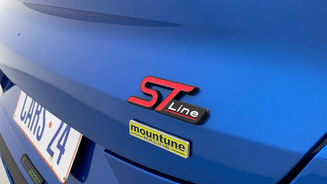 Badge (Boot Right Side)