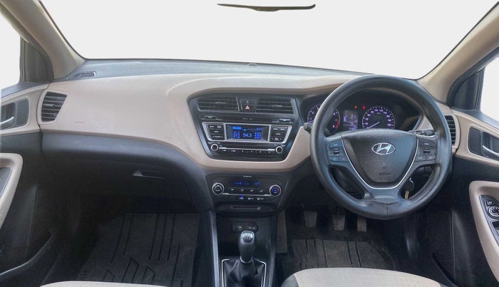 2016 Hyundai Elite i20 SPORTZ 1.2, Petrol, Manual, 67,834 km, Dashboard