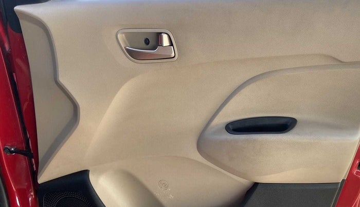 2019 Hyundai NEW SANTRO SPORTZ AMT, Petrol, Automatic, 29,966 km, Driver Side Door Panels Control