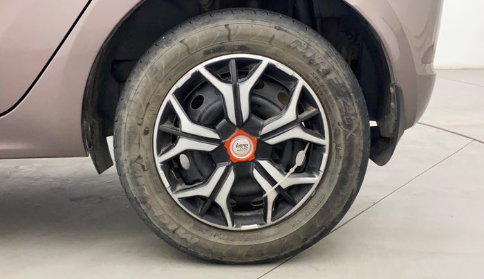 2016 Tata Tiago XT PETROL, Petrol, Manual, 74,323 km, Left Rear Wheel