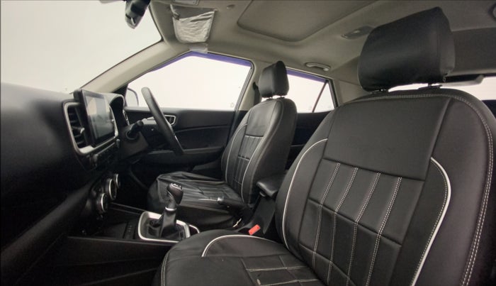 2021 Hyundai VENUE SX 1.0 (O) TURBO, Petrol, Manual, 19,341 km, Right Side Front Door Cabin