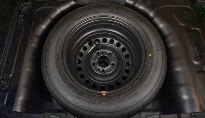 2021 Hyundai VENUE SX 1.0 (O) TURBO, Petrol, Manual, 19,341 km, Spare Tyre