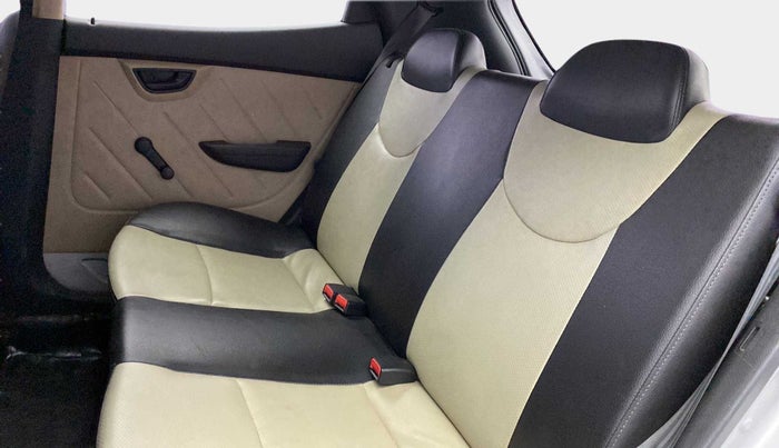 2015 Hyundai Eon D-LITE+, Petrol, Manual, 56,726 km, Right Side Rear Door Cabin
