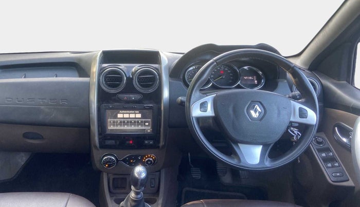 2017 Renault Duster 110 PS RXZ DIESEL, Diesel, Manual, 42,087 km, Steering Wheel Close Up