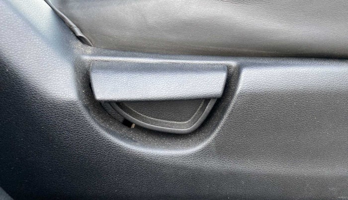2018 Hyundai NEW SANTRO SPORTZ AMT, Petrol, Automatic, 23,090 km, Driver Side Adjustment Panel