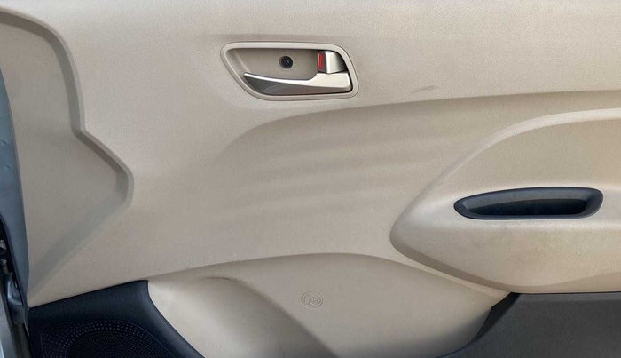 2018 Hyundai NEW SANTRO SPORTZ AMT, Petrol, Automatic, 23,090 km, Driver Side Door Panels Control