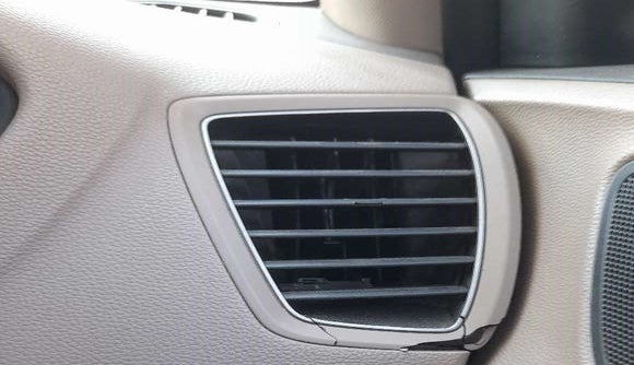 2015 Hyundai Elite i20 ASTA 1.2, Petrol, Manual, 1,09,129 km, AC Unit - AC panel minor damage