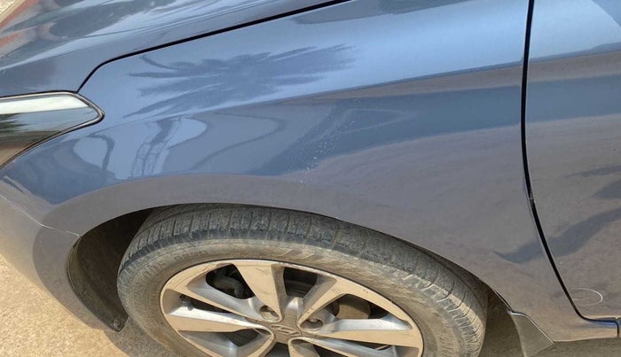 2015 Hyundai Elite i20 ASTA 1.2, Petrol, Manual, 1,09,129 km, Left fender - Slightly dented