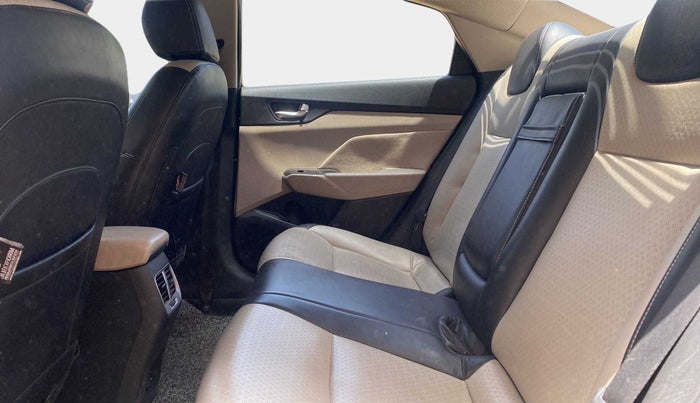 2021 Hyundai Verna S PLUS 1.5 VTVT, Petrol, Manual, 44,101 km, Right Side Rear Door Cabin