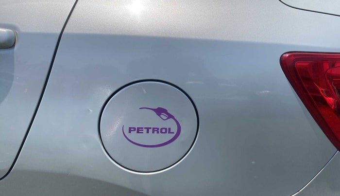 2018 Maruti Dzire VXI, Petrol, Manual, 20,787 km, Left quarter panel - Slightly dented