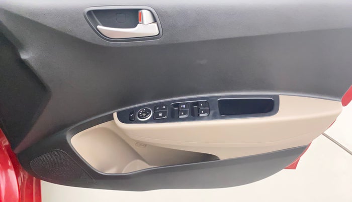 2015 Hyundai Xcent SX 1.2 (O), Petrol, Manual, 79,635 km, Driver Side Door Panels Control
